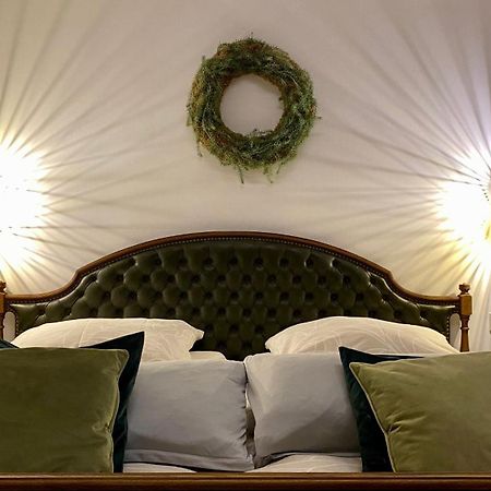 Sonnenhof 1737 - Ferienzimmer & Apartments Barbelroth المظهر الخارجي الصورة