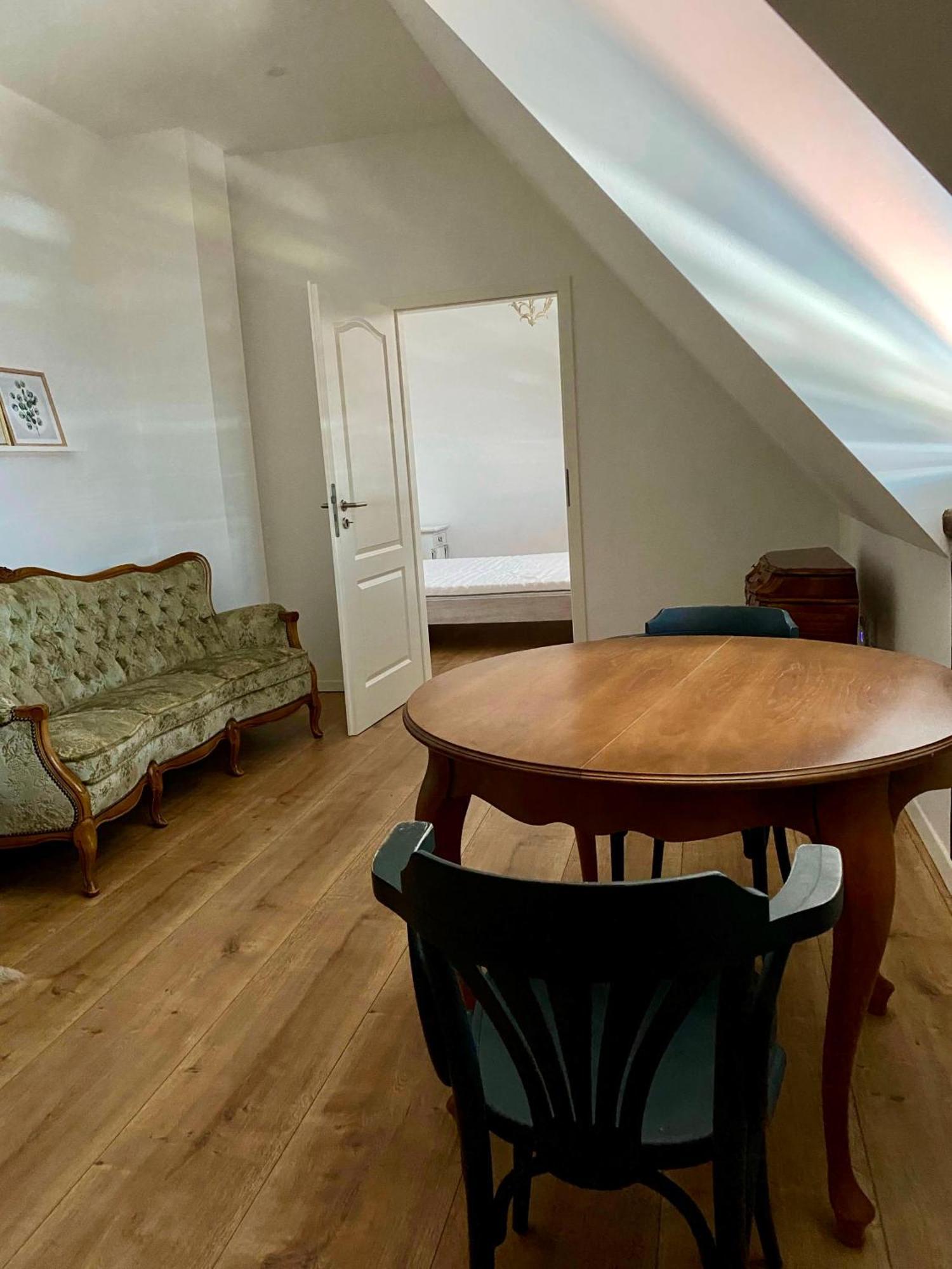 Sonnenhof 1737 - Ferienzimmer & Apartments Barbelroth المظهر الخارجي الصورة